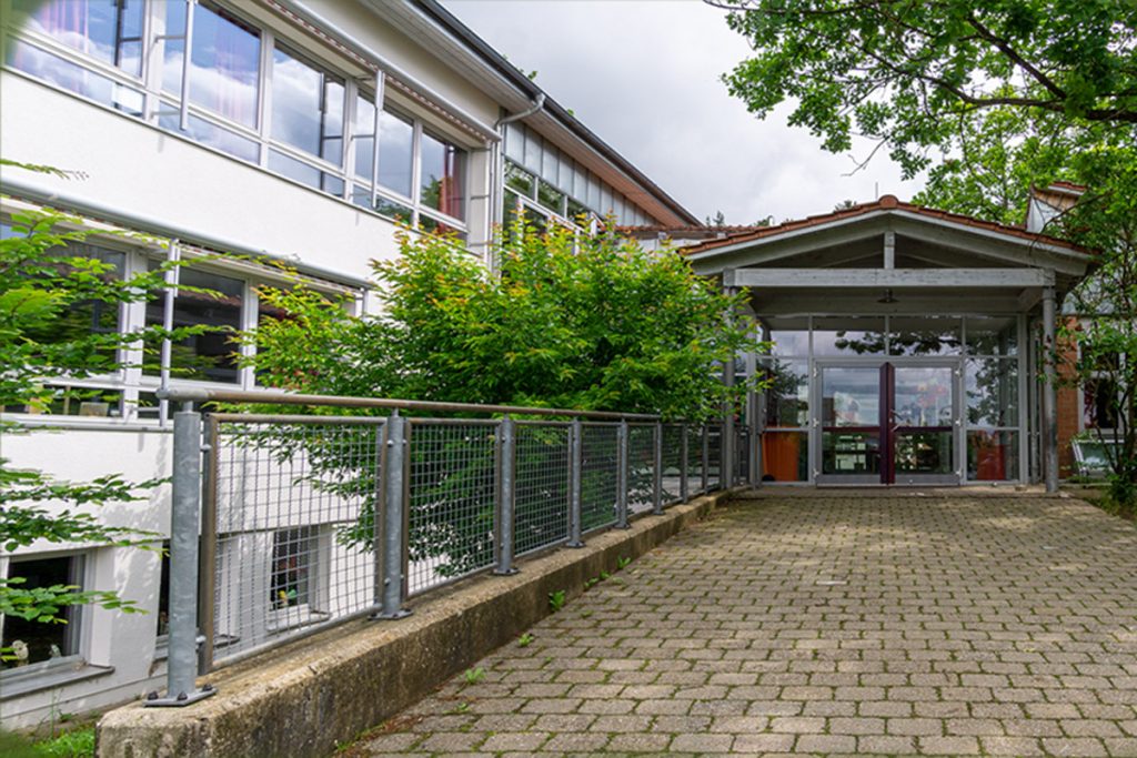 Schulhaus Henfenfeld